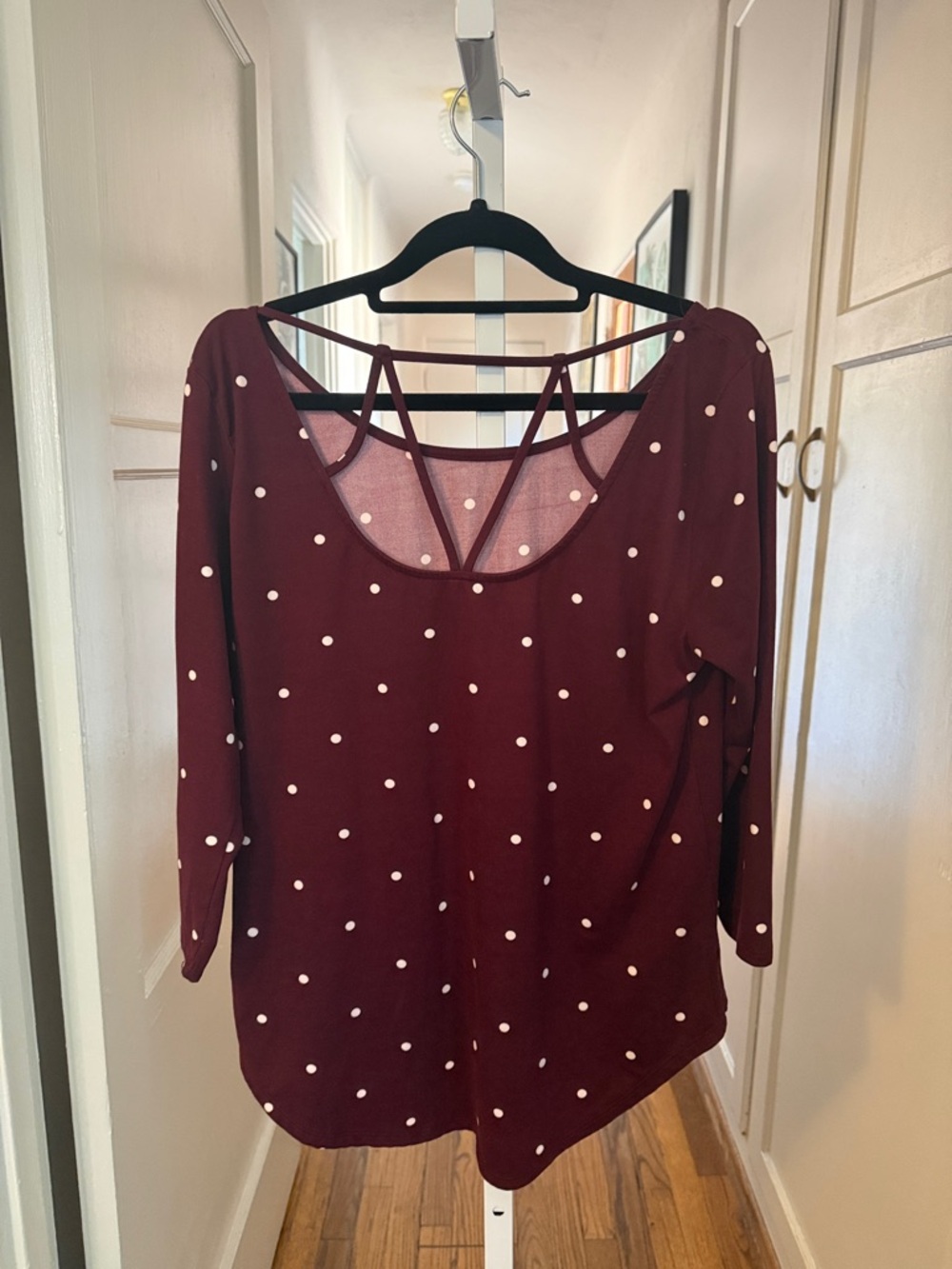 Papermoon Women’s Polka Dot Long-Sleeve Top in Burgundy with open back - Picture 4 of 6